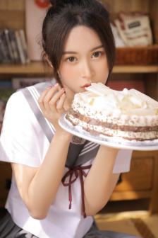 亚洲精品爆乳一区二区H